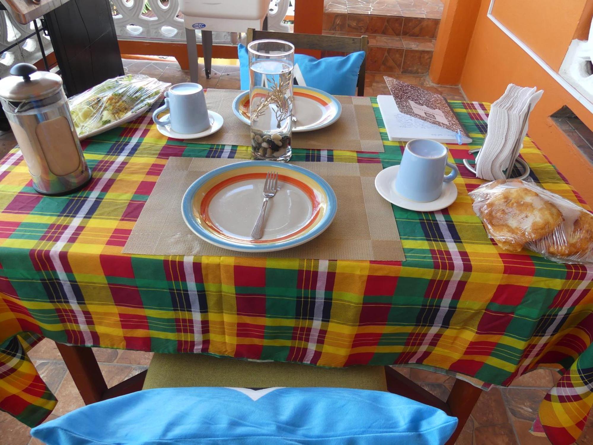 Southern Haven Guesthouse Laborie Kültér fotó